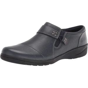 Clarks Women's Size 8.5 (fits 7.5/8) Cheyn Onyx Loafer Flat, Navy Leather